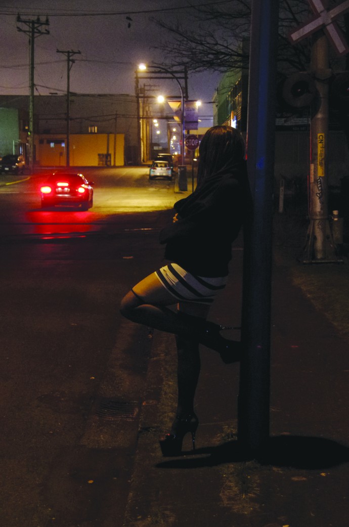 Prostitutes West Vancouver, Telephones of Girls in Canada