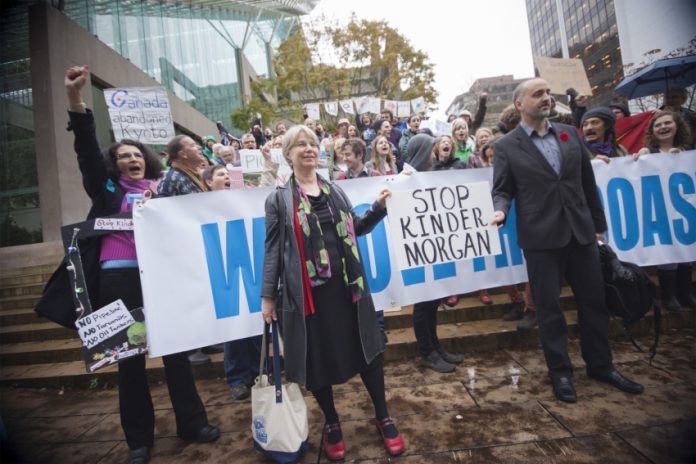 lynne_quarmby_stephen_collis_-_bc_supreme_court_-_kinder_morgan_lawsuit_-_mychaylo_prystupa_-_w3000