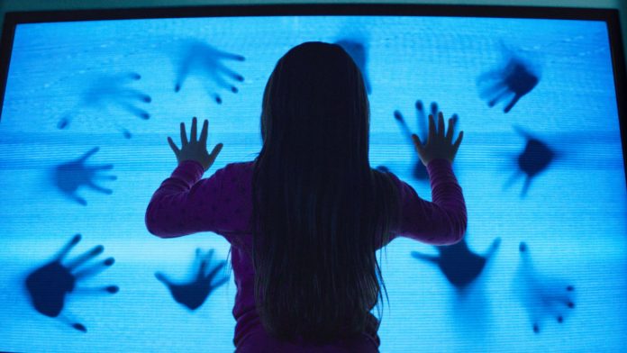 poltergeist-2015