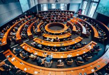 The radicalization of social sciences and humanities students at SFU