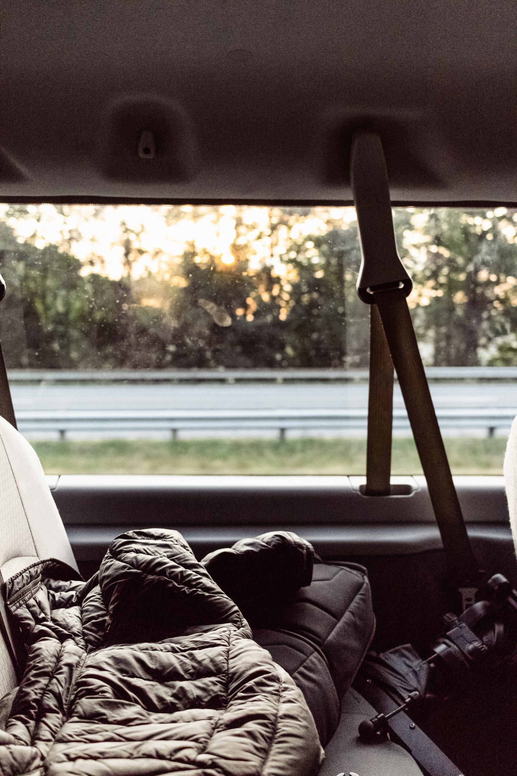 photo of living equipment in the backseat