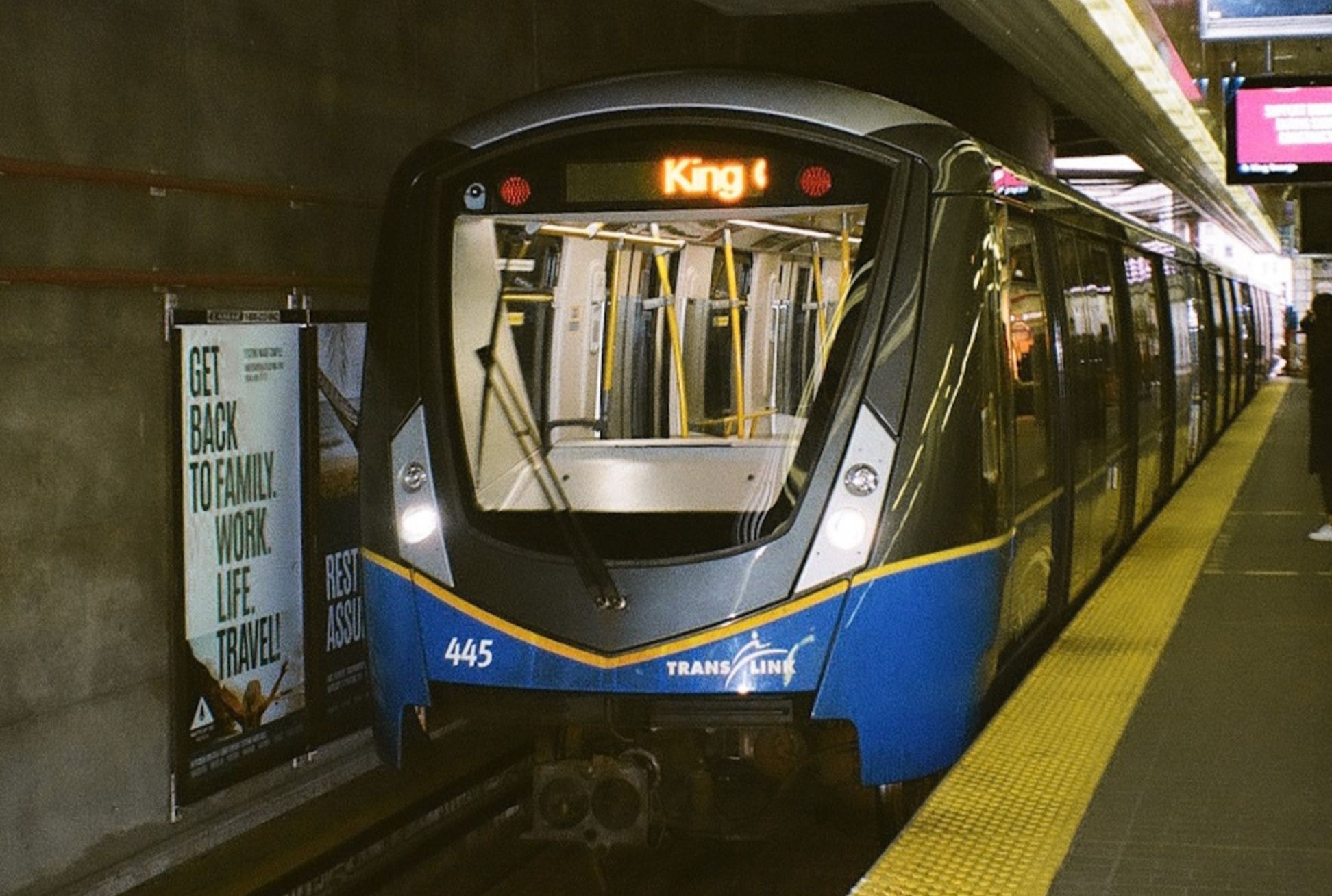 Skytrain at King George station