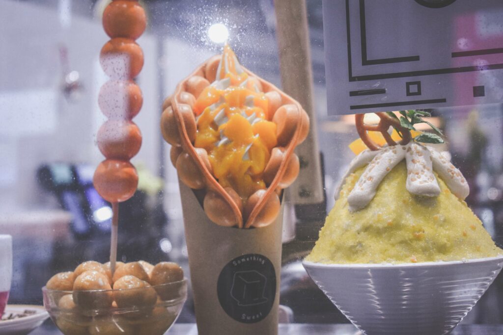 A waffled and bingsu on display.