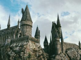 Photo of Hogwarts School of Witchcraft and Wizardry, from Harry Potter