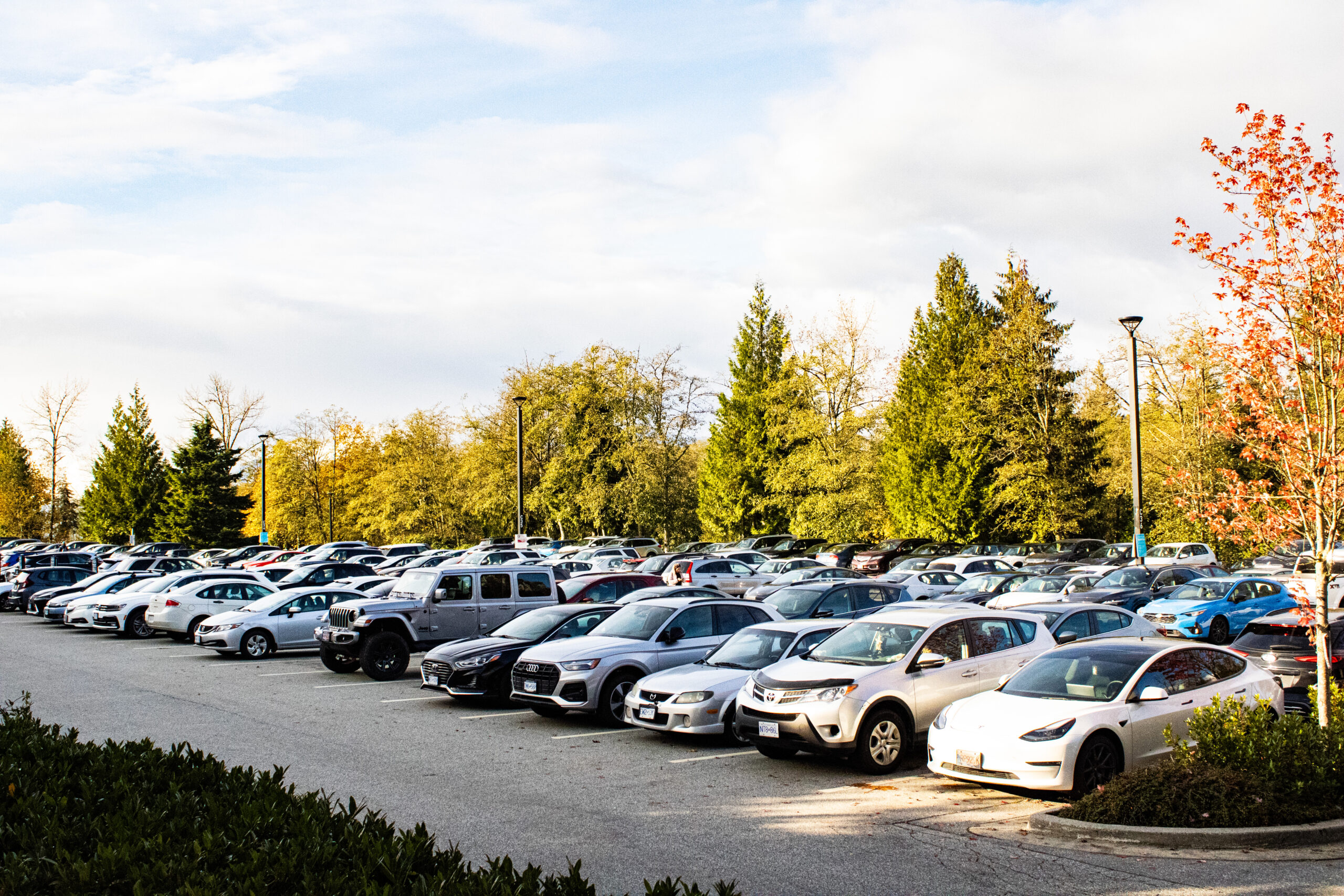 a busy SFU parking lot